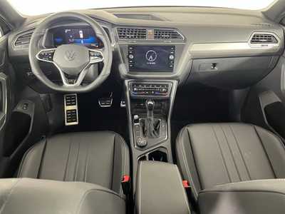 2022 Volkswagen Tiguan, $25998. Photo 6