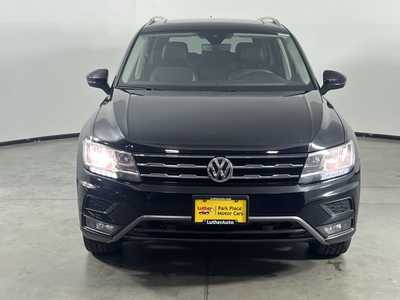 2021 Volkswagen Tiguan, $21498. Photo 2