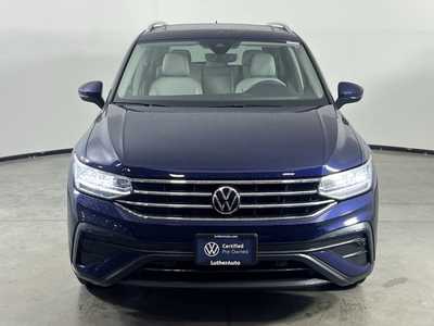 2022 Volkswagen Tiguan, $25000. Photo 2