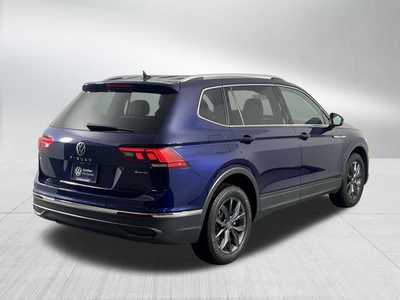 2022 Volkswagen Tiguan, $25000. Photo 7
