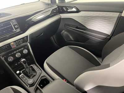 2023 Volkswagen Taos, $0. Photo 11