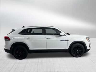 2025 Volkswagen Atlas, $39498. Photo 8
