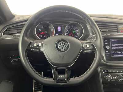 2020 Volkswagen Tiguan, $20498. Photo 12
