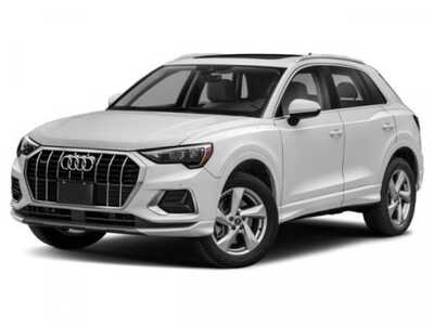 2022 Audi Q3, $27998. Photo 4