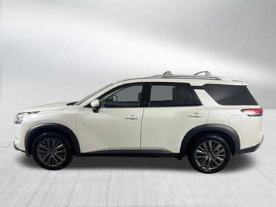 2022 Nissan Pathfinder, $25498. Photo 4