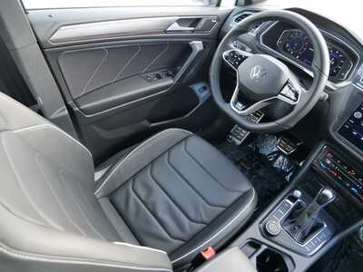 2023 Volkswagen Tiguan, $0. Photo 9