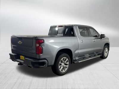 2022 Chevrolet 1500 Crew Cab, $45000. Photo 7
