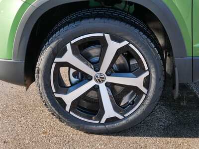 2026 Volkswagen Taos, $38241. Photo 4