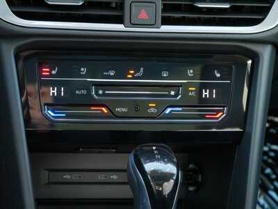 2026 Volkswagen Taos, $38472. Photo 10