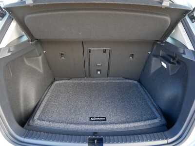 2026 Volkswagen Taos, $38472. Photo 7