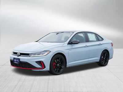 2025 Volkswagen Jetta, $28498. Photo 3