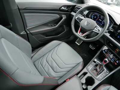 2025 Volkswagen Jetta, $28498. Photo 9