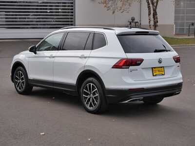 2021 Volkswagen Tiguan, $19198. Photo 5
