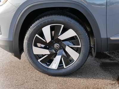 2026 Volkswagen Atlas, $47614. Photo 4