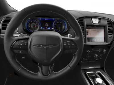 2018 Chrysler 300, $17998. Photo 10