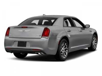 2018 Chrysler 300, $17998. Photo 5