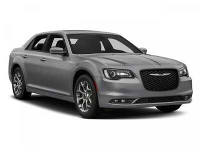 2018 Chrysler 300, $17998. Photo 9