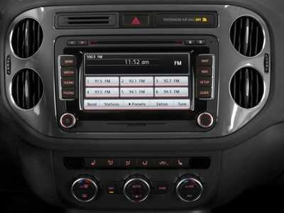 2016 Volkswagen Tiguan, $10000. Photo 12