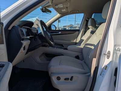 2026 Volkswagen Atlas, $44286. Photo 8