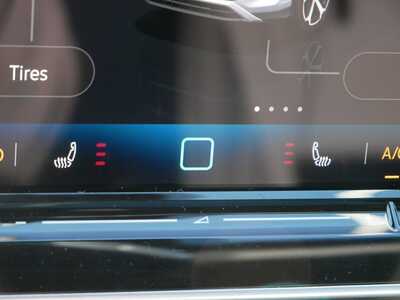 2026 Volkswagen Tiguan, $39476. Photo 11