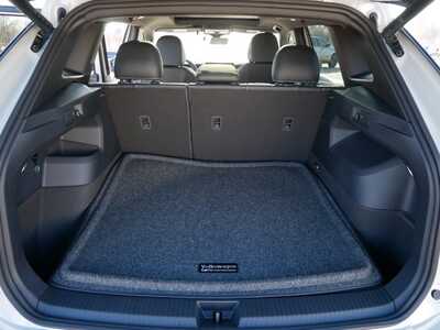 2026 Volkswagen Tiguan, $39476. Photo 7