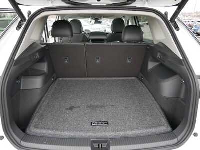 2026 Volkswagen Tiguan, $37286. Photo 7