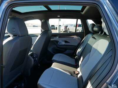 2026 Volkswagen Tiguan, $39651. Photo 6