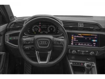 2025 Audi Q3, $44575. Photo 9