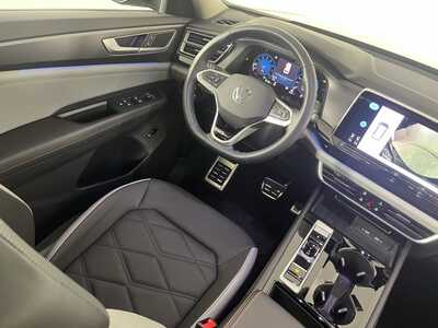 2025 Volkswagen Atlas, $39698. Photo 9