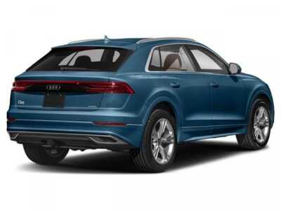 2019 Audi Q8, $35000. Photo 2