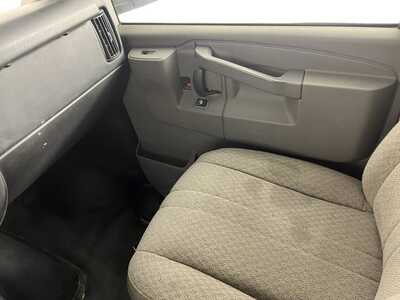 2016 GMC Van,Cargo, $13498. Photo 11