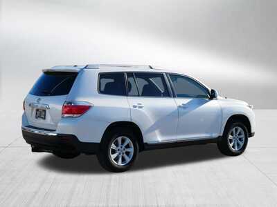 2011 Toyota Highlander, $10000. Photo 7