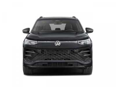 2026 Volkswagen Tiguan, $42033. Photo 7
