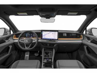 2026 Volkswagen Tiguan, $44446. Photo 10