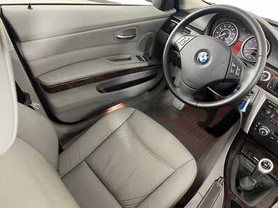 2007 BMW 3 Series, $12000. Photo 9