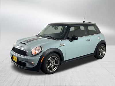 2013 MINI Cooper, $0. Photo 3