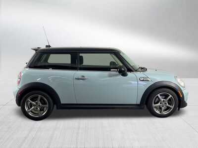 2013 MINI Cooper, $0. Photo 8