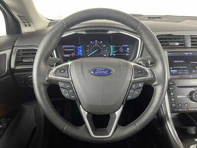 2016 Ford Fusion, $15000. Photo 12