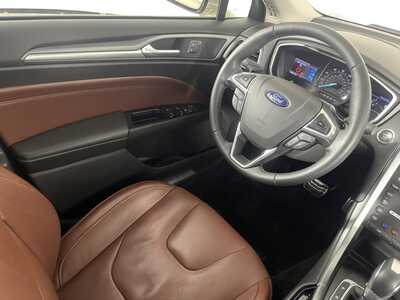 2016 Ford Fusion, $15000. Photo 9