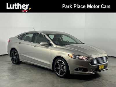 2016 Ford Fusion, $15000. Photo 1