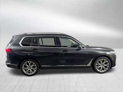 2019 BMW X7, $40000. Photo 8