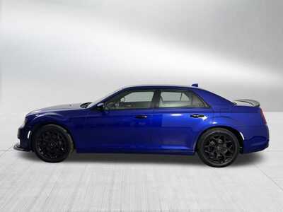 2018 Chrysler 300, $18498. Photo 4