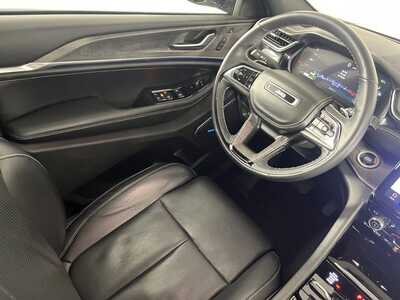 2023 Jeep Grand Cherokee, $33298. Photo 9