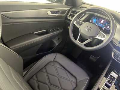 2025 Volkswagen Atlas, $36798. Photo 9
