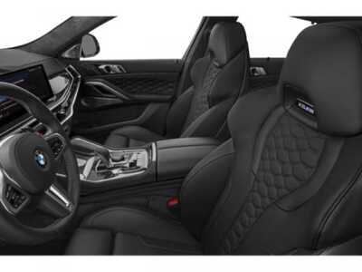 2026 BMW X6, $145850. Photo 12