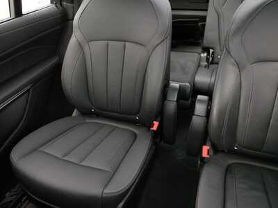 2022 BMW X7, $0. Photo 12