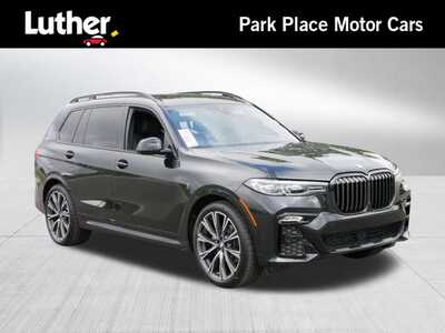 2022 BMW X7, $0. Photo 1