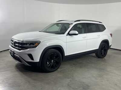 2023 Volkswagen Atlas, $0. Photo 3