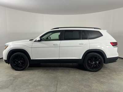 2023 Volkswagen Atlas, $0. Photo 4