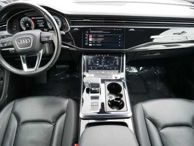 2022 Audi Q7, $36998. Photo 10